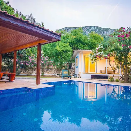 Damla Sogut Daily Weekly Villa Marmaris