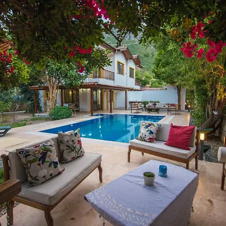 Villa Damla Sogut Daily Weekly